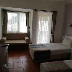 2* Otel Karbel